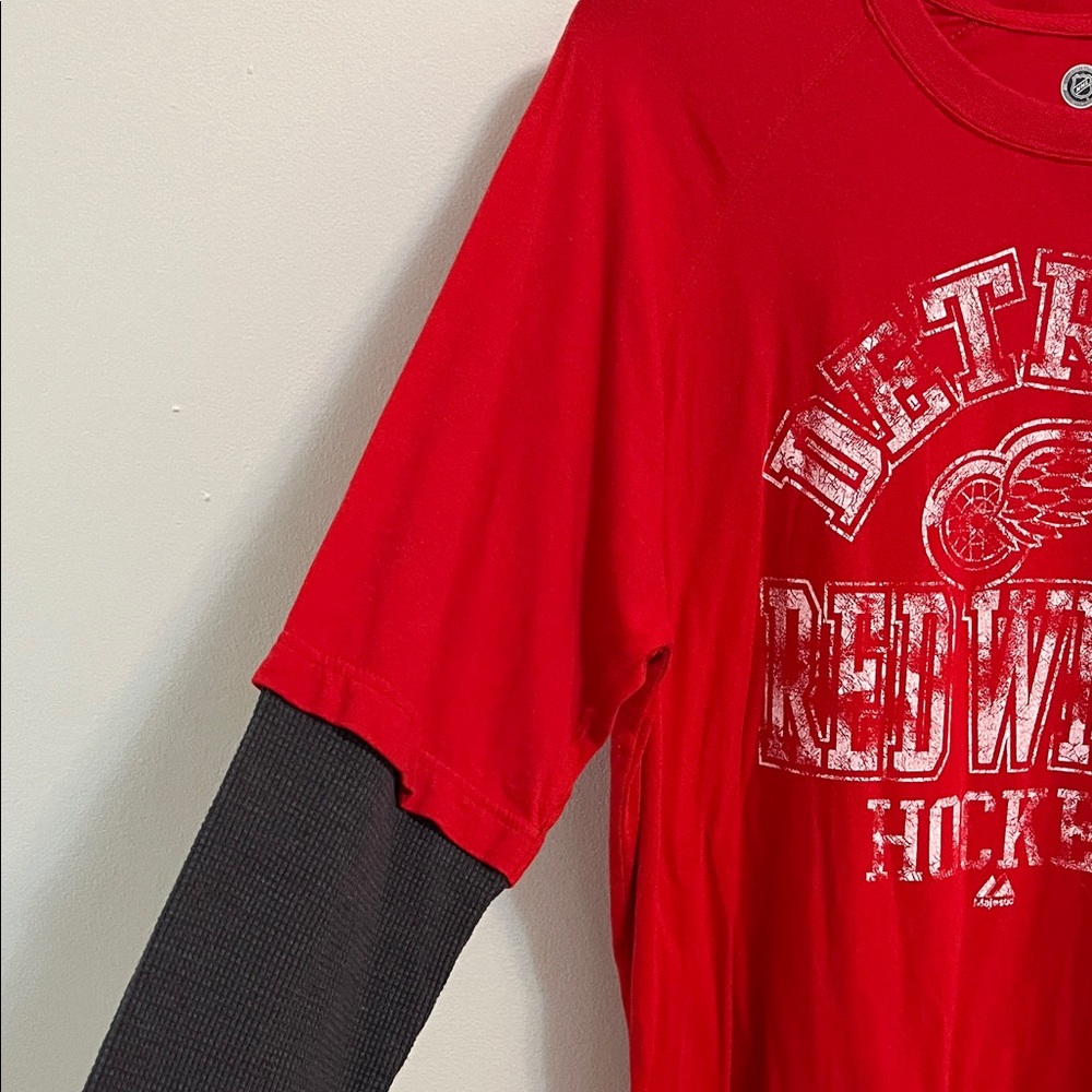 Majestic Top XL Red Gray Detroit Red Wings Hockey Long Sleeve Tee Shirt - Picture 5 of 10
